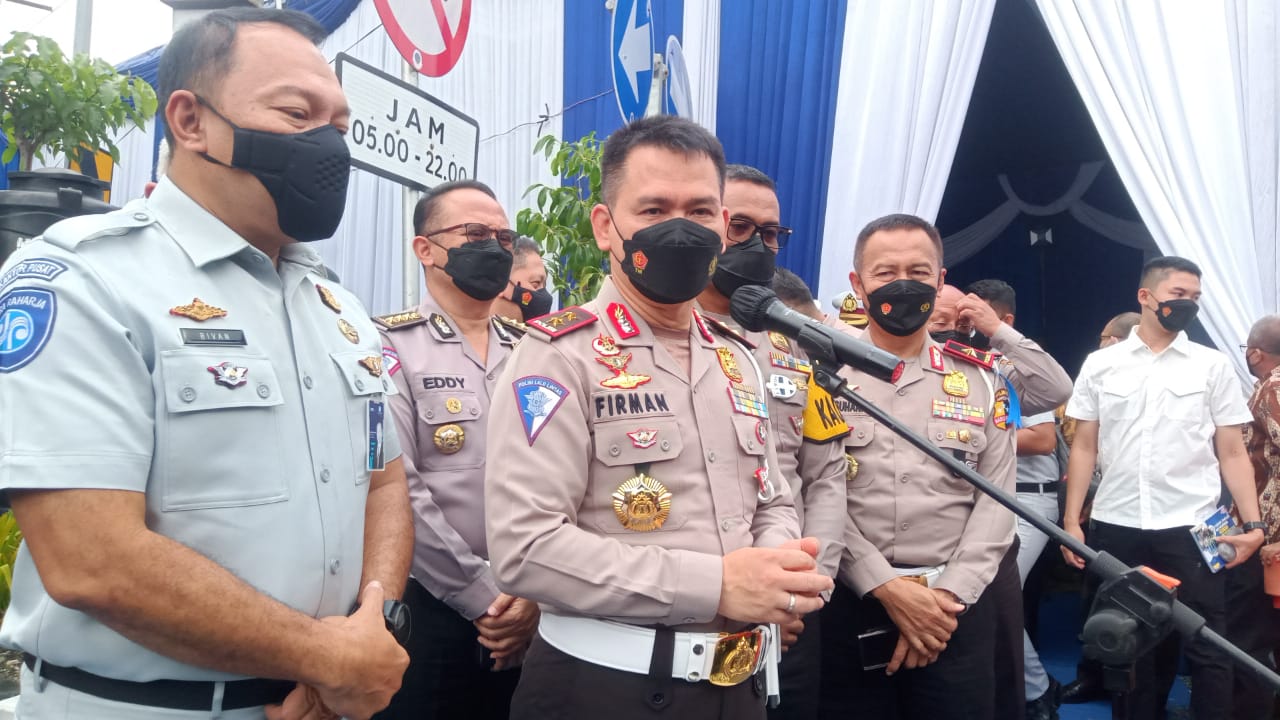 Kakorlantas Mabes Polri, Irjen Pol Firman Santyabudi di Surabaya. Foto: Ist
