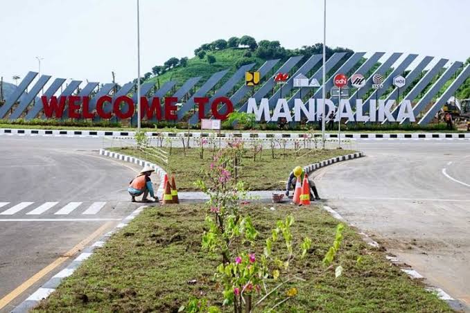 Penataan di kawasan bundaran Sunggung, Mandalika. Foto: dok. Diskominfotik NTB