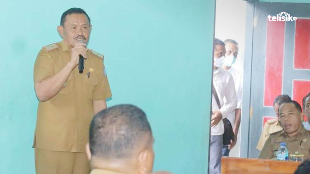 Kepala Bappeda Muna, La Mahi. Foto: Sunaryo/Telisik