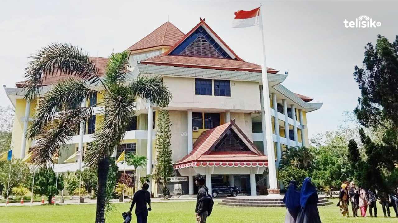 Gedung Rektorat Universitas Halu Oleo (UHO) Kendari. Foto: Andi Irna Fitriani/Telisik