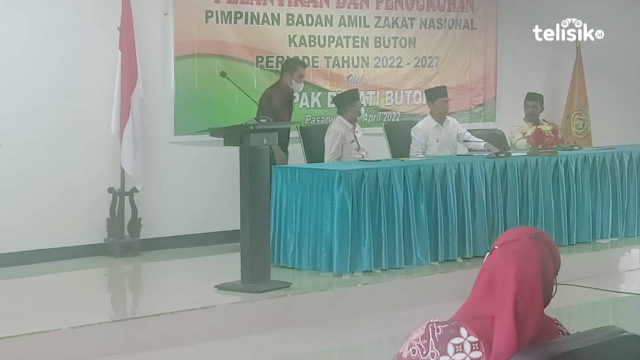 Pelantikan dan pengukuhan pimpinan Baznas Buton sekaligus penetapan besaran zakat fitrah. Foto: Iradat Kurniawan/Telisik