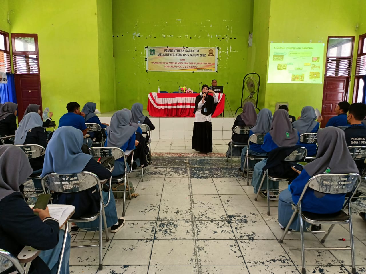 Penyuluhan P4GN yang dilakukan BNNP Sultra dengan materi, raih cita-citamu tanpa narkoba di SMKN 1 Kendari. Foto : Dok BNNP Sultra