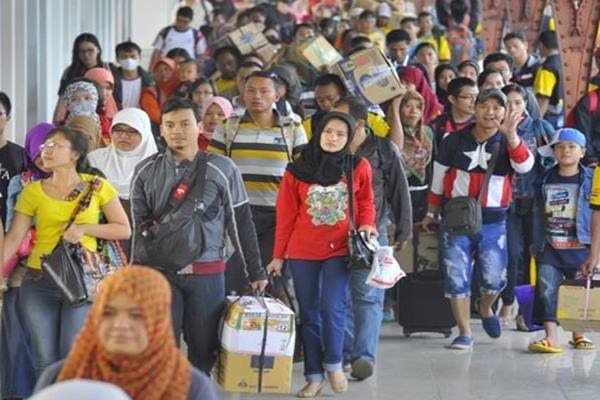 Jakarta selalu punya magnet bagi orang di daerah untuk datang dan mengadu penruntungan.  Foto: Repro Antara