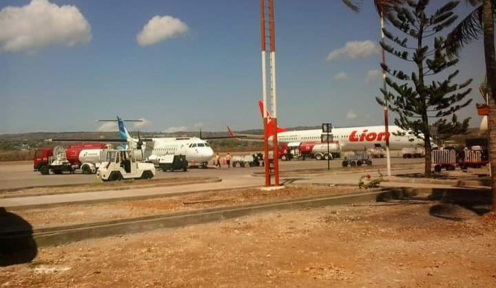 Jumlah penumpang dan pergerakan pesawat selama arus mudik tahun ini di Bandara El Tari Kupang mengalami peningkatan. Foto: Ist.