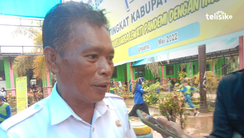 Kadis Kesehatan Konawe, dr Mawar saat di wawancara media di kegiatan BIAN. Foto: Aris Syam/Telisik