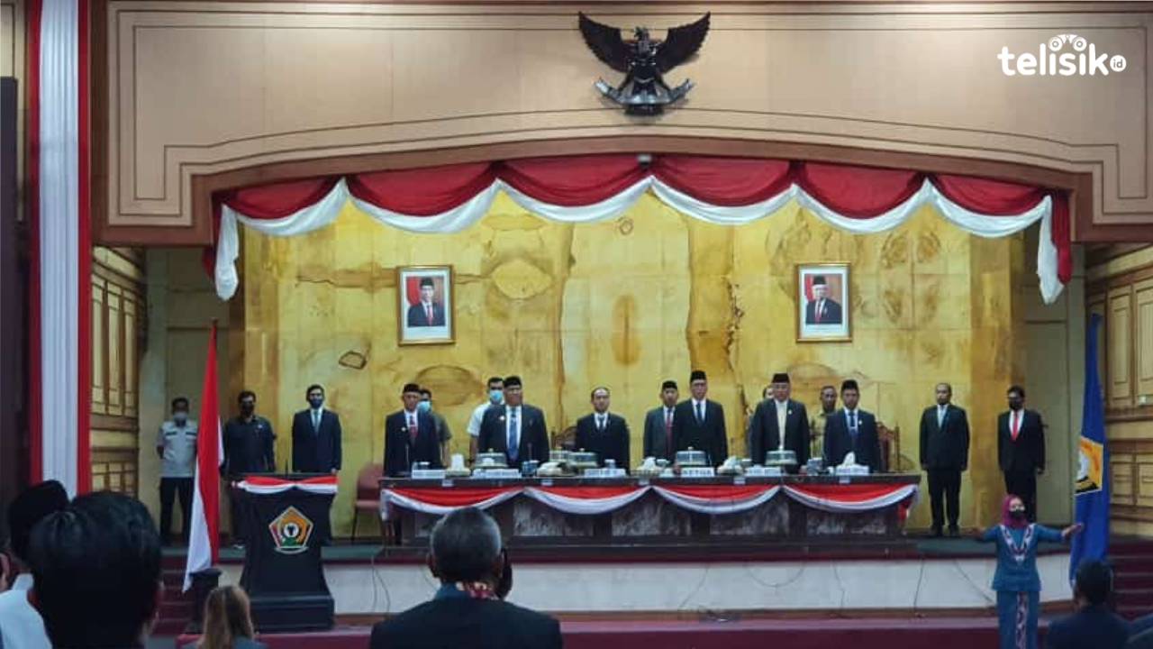 Suasana sidang paripurna istimewa di gedung paripurna DPRD Provinsi Sulawesi Tenggara. Foto: Haidir Ali/Telisik