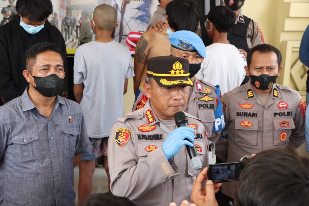 Kapolresta Kendari, Kombespol Muh Eka Faturrahman saat melakukam konferensi pers, Foto: Ist