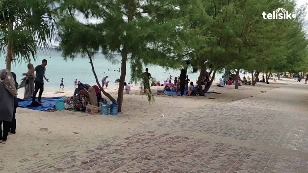 Wisata pantai mutiara yang ada di Buton Tengah, rupanya belum memiliki asuransi. Foto: Mutarfin/Telisik