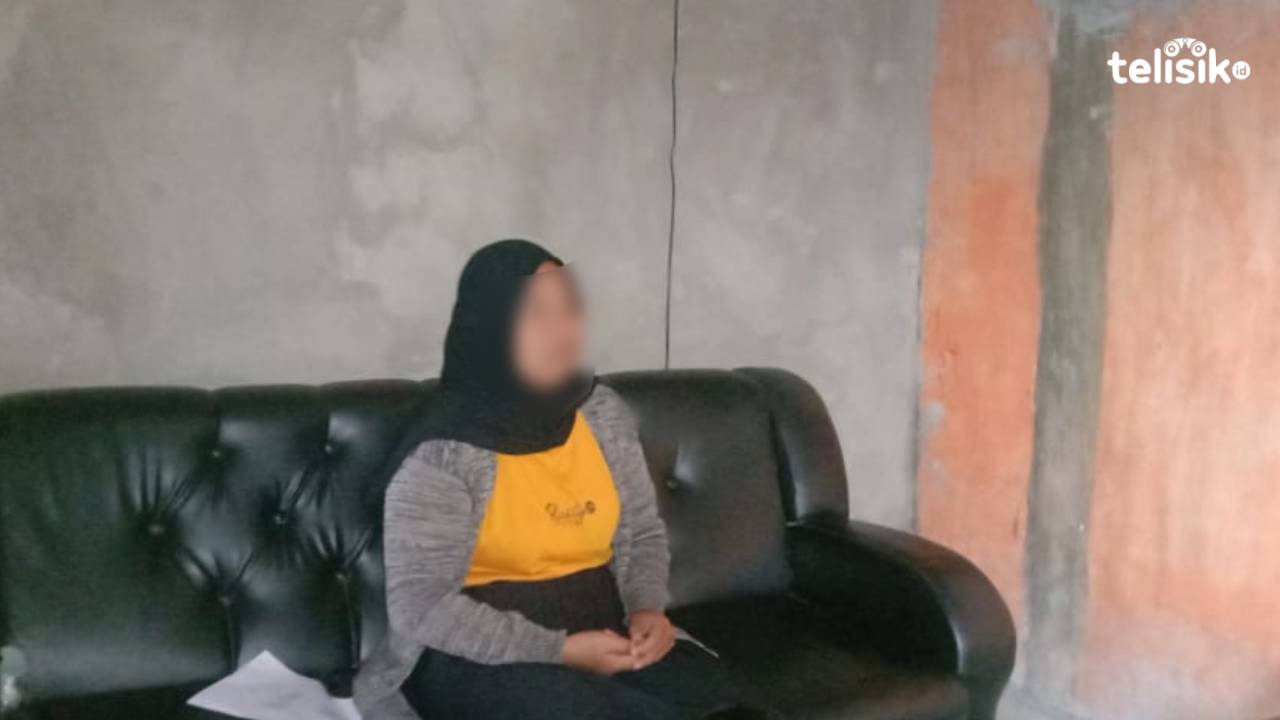 Surya M mengadukan suaminya bernama Musriadi ke Polsek Abeli lantaran sering mendapat penganiayaan. Foto: Martoton/Telisik