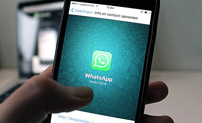 Platform perpesanan WhatsApp saat digunakan di HP Android. Foto: Repro Pixabay