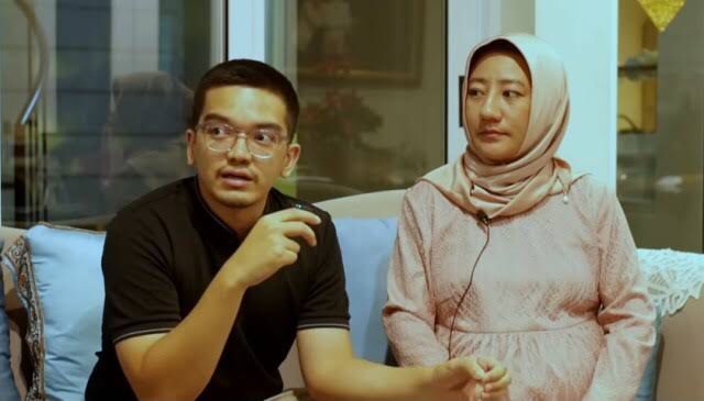 Berawal dari berteman dengan pria Indonesia mengantar gadis atheis jadi mualaf. Foto: YouTube/Ngaji Cerdas