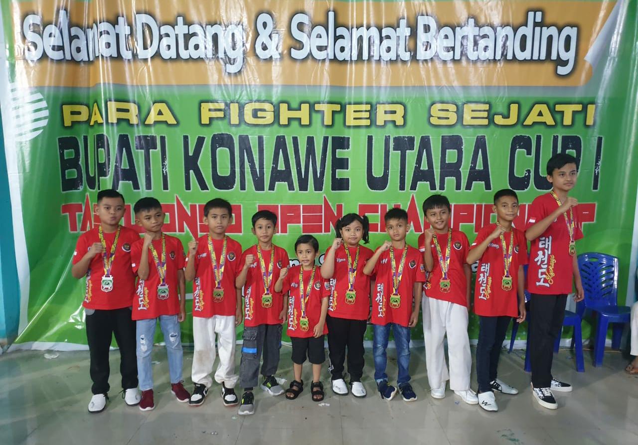 Atlet Sultra Taekwondo Fighter meraih 10 Medali Pada Kejuaran Taekwondo Bupati Cup I Konawe Utara. Foto: Ist