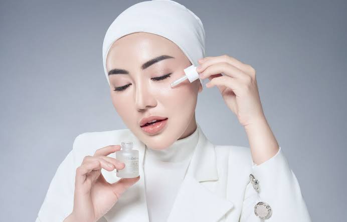 Memiliki wajah yang glowing menjadi impian hampir setiap orang, khususnya kaum hawa. Foto: Repro jpnn.com