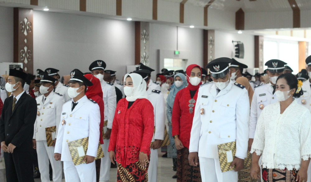 Para kepala desa terpilih tahun 2022 ini sudah harus gerak cepat dalam bekerja, mengingat sudah memasuki pertengahan tahun. Percepatan pembangunan untuk kemajuan masyarakat desa berada di pundak mereka. Foto: Ist