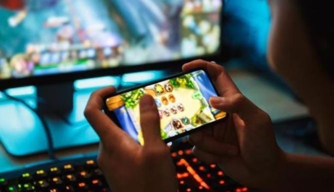Steam merupakan salah satu platform distribusi game yang diblokir oleh Kominfo karena situs tersebut belum mendaftar sebagai Penyelenggara Sistem Elektronik (PSE). Foto: Repro jatim.nu.or. id