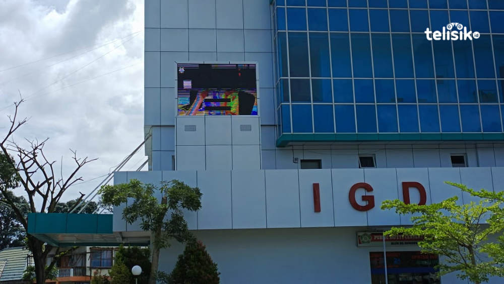Tidak lama lagi Kota Unaaha Kabupaten Konawe dipasangkan videotron. Videotron tersebut merupakan hadiah dari PT Sulawesi Cahaya Mineral (SCM) kepada Pemkab Konawe. Foto: Aris Syam/Telisik