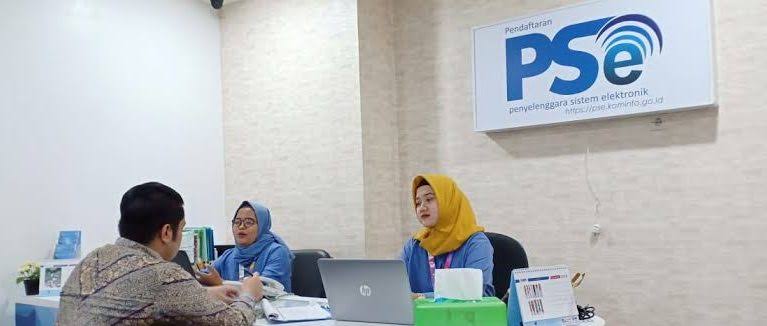 Perusahaan digital yang belum daftar di PSE siao-siap diblokir. Foto: Repro indonesiatech.id