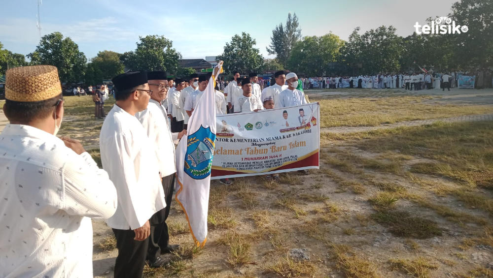 Perayaan tahun baru Islam 1444 Hijriah/2022 Masehi, ratusan masyarakat di Kabupaten Wakatobi menggelar pawai ta'aruf. Foto: Boy T/Telisik