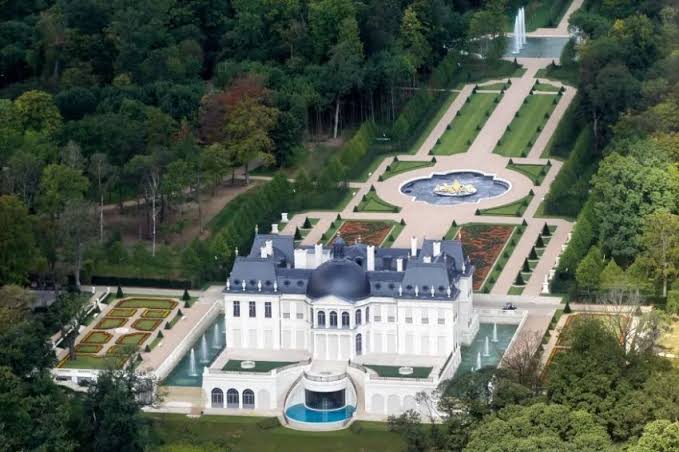 Penampakan rumah mewah Mohammad bin Salman di Prancis. Foto: Repro Reuters