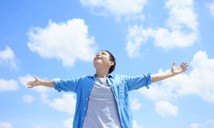 Stamina menjadi hal yang wajib dijaga agar hidup lebih bersemangat. Foto: Repro cermati.com