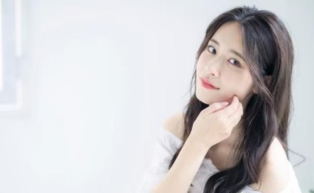 Menjadi diri sendiri merupakan salah satu tanda perempuan bermental kuat. Menjadi diri sendiri kita tak akan mudah merasa tertekan saat ada yang memojokkan. Foto: Repro fimela.com