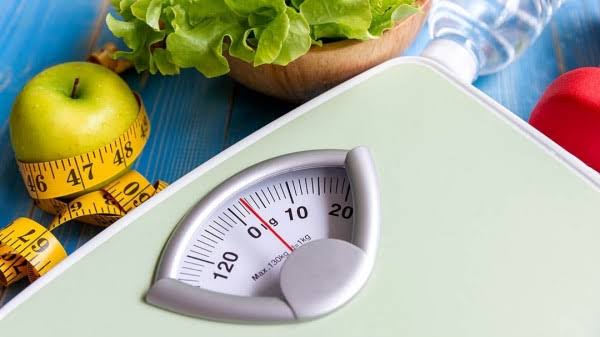 Menurunkan berat badan tidak selamanya dilakukan dengan obat-obatan kimia, namun juga bisa secara alami. Foto: Repro google.com