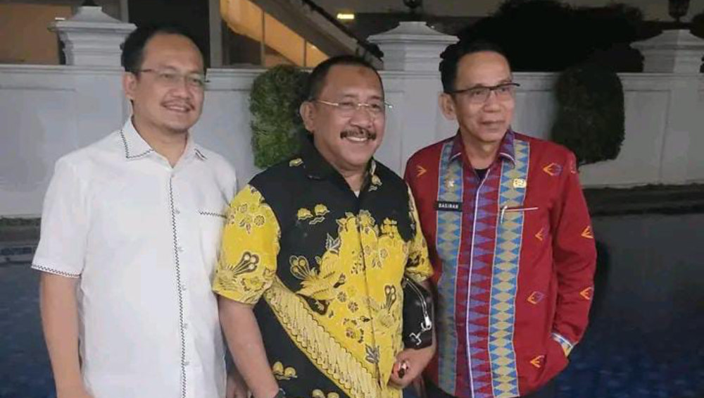 Tiga pejabat Pemprov Sulawesi Tenggara, Parinringi, Burhanuddin dan Basiran dikabarkan ditunjuk menjabat Pj bupati Kolaka Utara, Bombana dan Kolaka Utara. Foto: Ist.