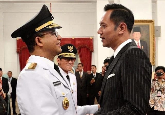 Anies Baswedan dan Agus Harimurti Yudhoyono dinilai sulit bersatu di Pilpres 2024. Foto: Repro Fajar