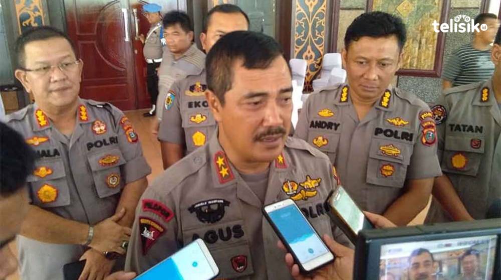 Agus Andrianto semasa menjabat Kapolda Sumatera Utara ketika diwawancarai sejumlah awak media dikantornya. Foto: Reza Fahlefy/Telisik.
