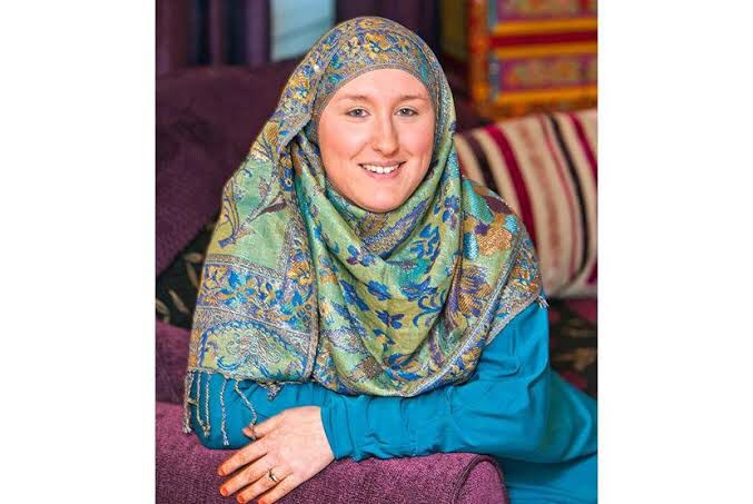 Alana Blockley merupakan seorang mualaf yang lahir dan besar di kota Glasgow Skotlandia. Foto: Repro Umma.id