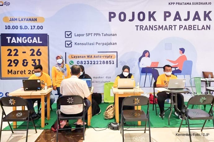 Layanan penerimaan pajak di salah satu kantor pajak di Jakarta. Foto: Ist.