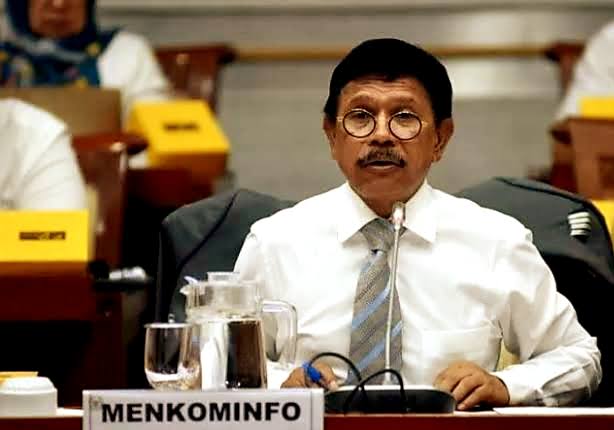 Menteri Komunikasi dan Informatika (Menkominfo) RI, Johnny G Plate menegaskan jija tak ada ruang bagi judi online di Indonesia. Foto: Repro acehstandar.com