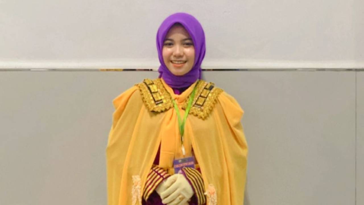 Indri Ananda Hasanah wanita kelahiran Kendari, 11 Juli 2004 yang kini mewakili Provinsi Sulawesi Tenggara di  tingkat nasional yang akan diadakan di Banjarmasin. Foto: Ist.
