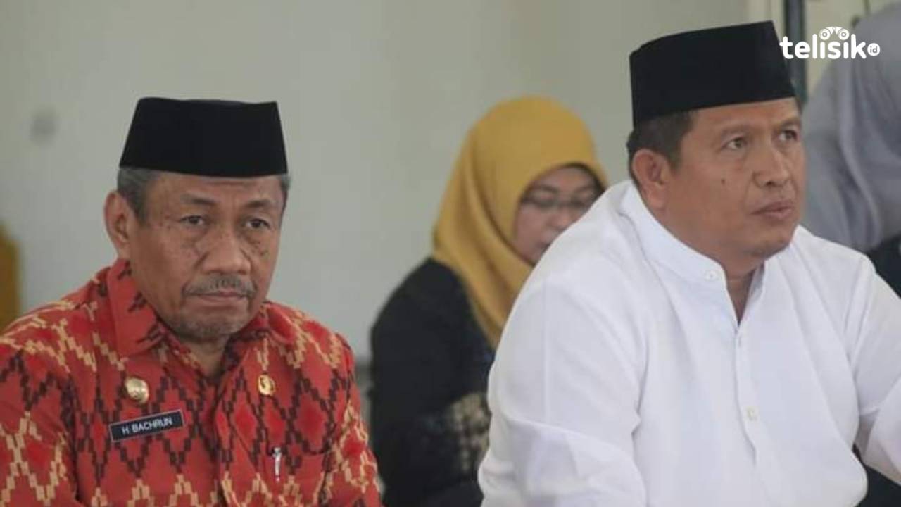 Bupati Muna, LM Rusman Emba bersama Wabup, Bachrun Labuta. Foto: Sunaryo/Telisik