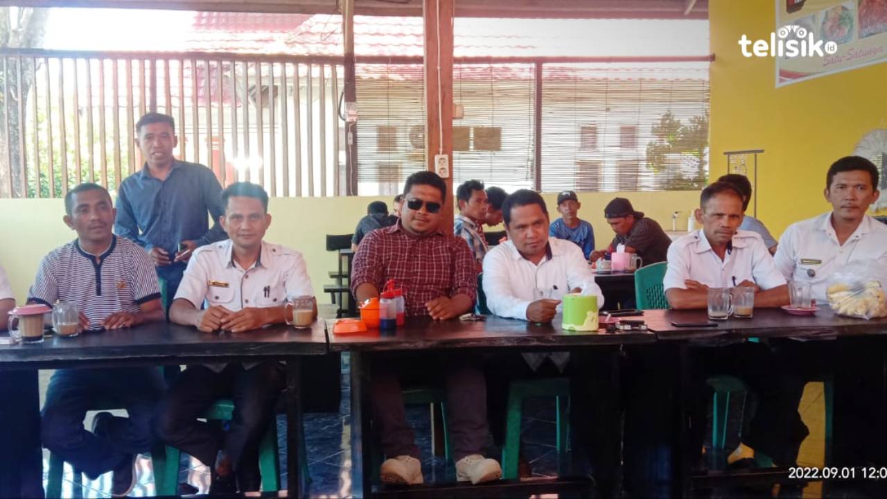 Pengurus APDESI di tiga kecamatan di Kabupaten Buton Utara mendesak agar Pilkades serentak gelombang kedua dilaksanakan 2023. Foto: Aris/Telisik.