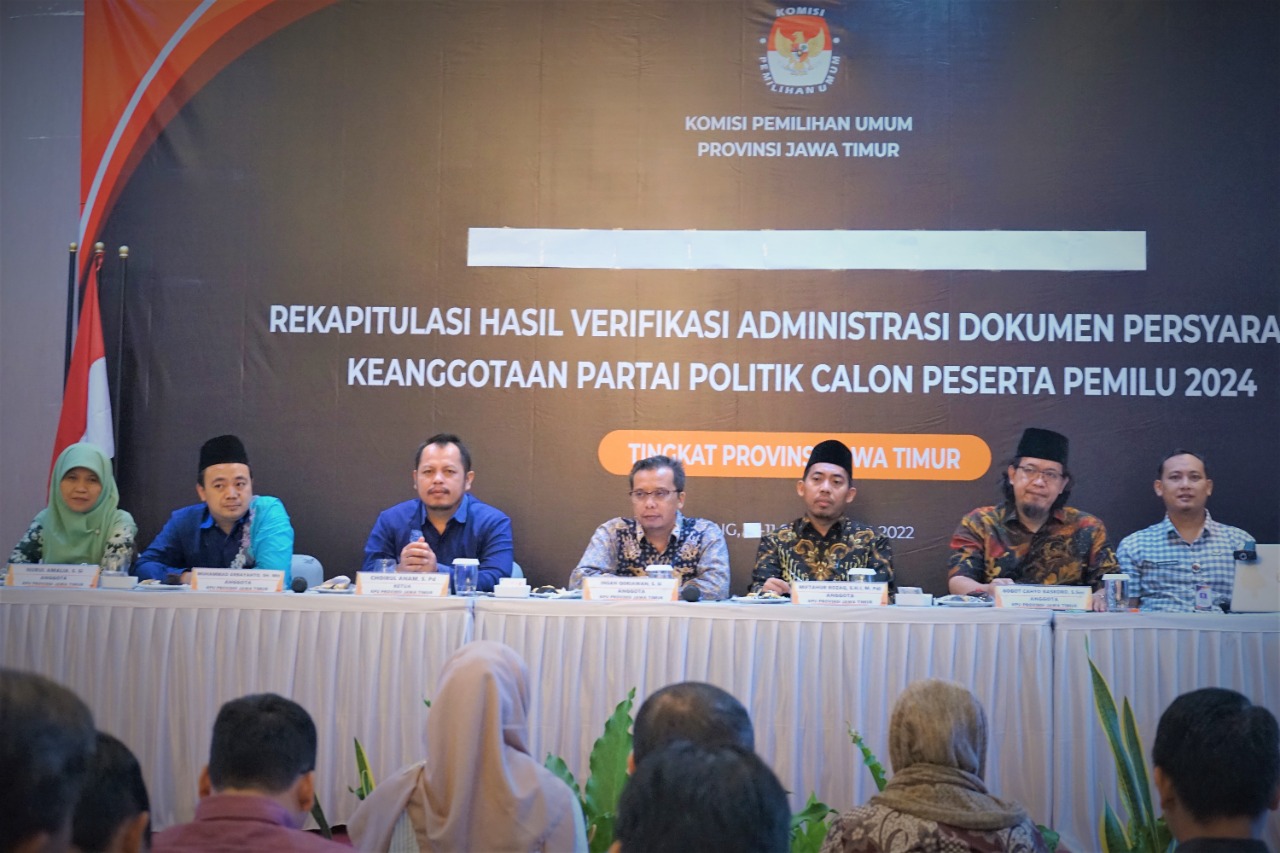 Verifikasi parpol peserta pemilu yang digelar KPU Jawa Timur. Foto: Ist.