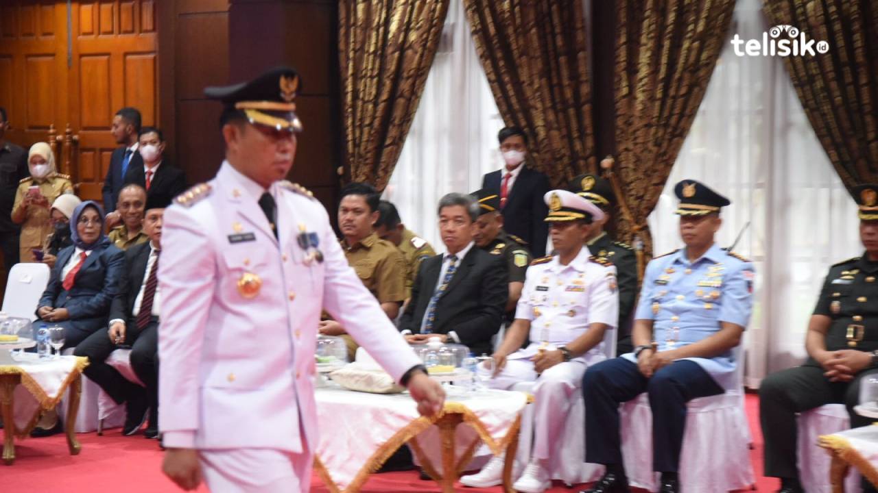 Penjabat Wali Kota Kendari, Asmawa Tosepu. Foto: Musdar/Telisik
