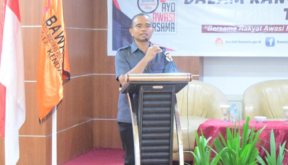 Ketua Bawaslu Kota Kendari, Sahinuddin mengingatkan, agar ASN jaga netralitas jelang Pemilu 2024. Foto: Dok. Bawaslu Kota Kendari