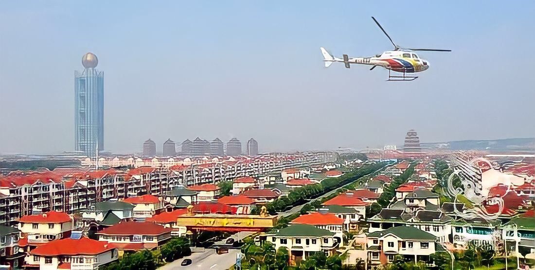 Diketahui tiap penduduk desa Huaxi diberikan £100 ribu atau setara dengan Rp1 miliar di bank. Foto: Repro Hipwee.com