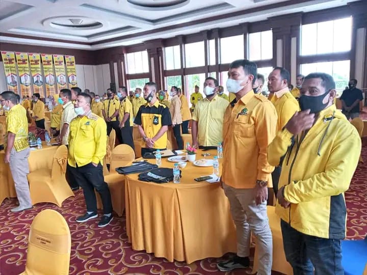Golkar Kota Kendari masih konsisten pada keputusan rapat kerja daerah (rakerda) pada Oktober 2021, di mana pimpinan kecamatan merekomendasikan LM Inarto maju pilkada. Foto: Ist.