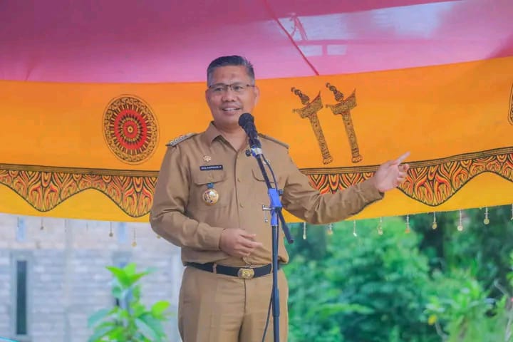 Wali Kota Kendari Sulkarnain Kadir akan mengakhiri masa jabatannya 9 Oktober 2022. Hari ini, menjadi hari terakhir ia berkantor. Foto: Ist.