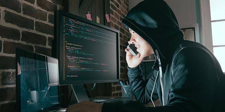 Pig Butchering adalah skema penipuan dengan mekanisme manipulasi sosial yang sedang marak di dunia investasi aset uang kripto (cryptocurrency). Foto: Repro Kompas.com