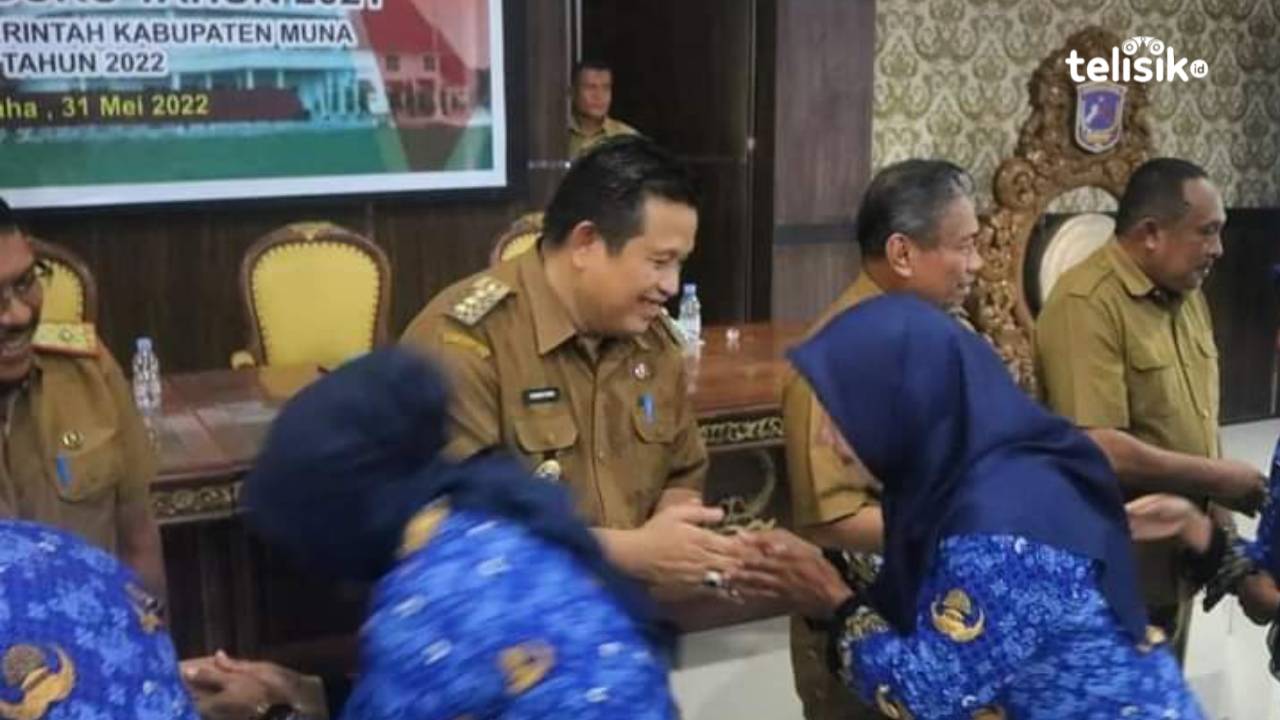 Bupati Muna, LM Rusman Emba akan menyegarkan birokrasinya. Foto: Sunaryo/Telisik