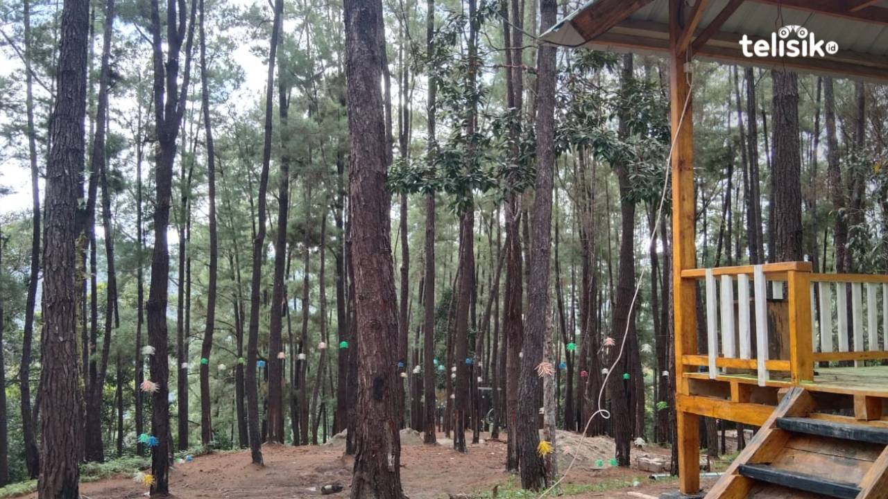 Objek wisata Sorombipi di Desa Lalingato, Kabupaten Kolaka Timur yang tampak sepi pengunjung, dan terlihat masih ada pembenahan.  Foto: Sigit Purnomo/Telisik