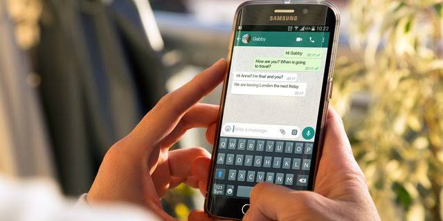 Pengguna WhatsApp mengeluh tidak dapat mengirim pesan saat beberapa jam. Foto: Repro google.com