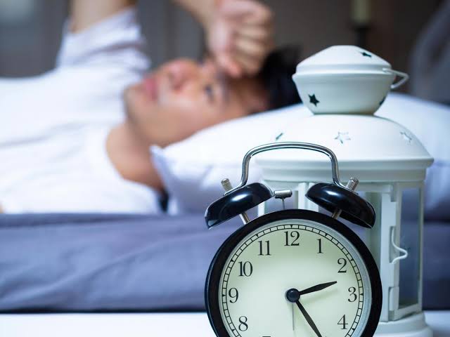 Insomnia dapat diatasi dengan banyak cara, salah satunya dengan menghindari tidur siang. Foto: Repro google.com