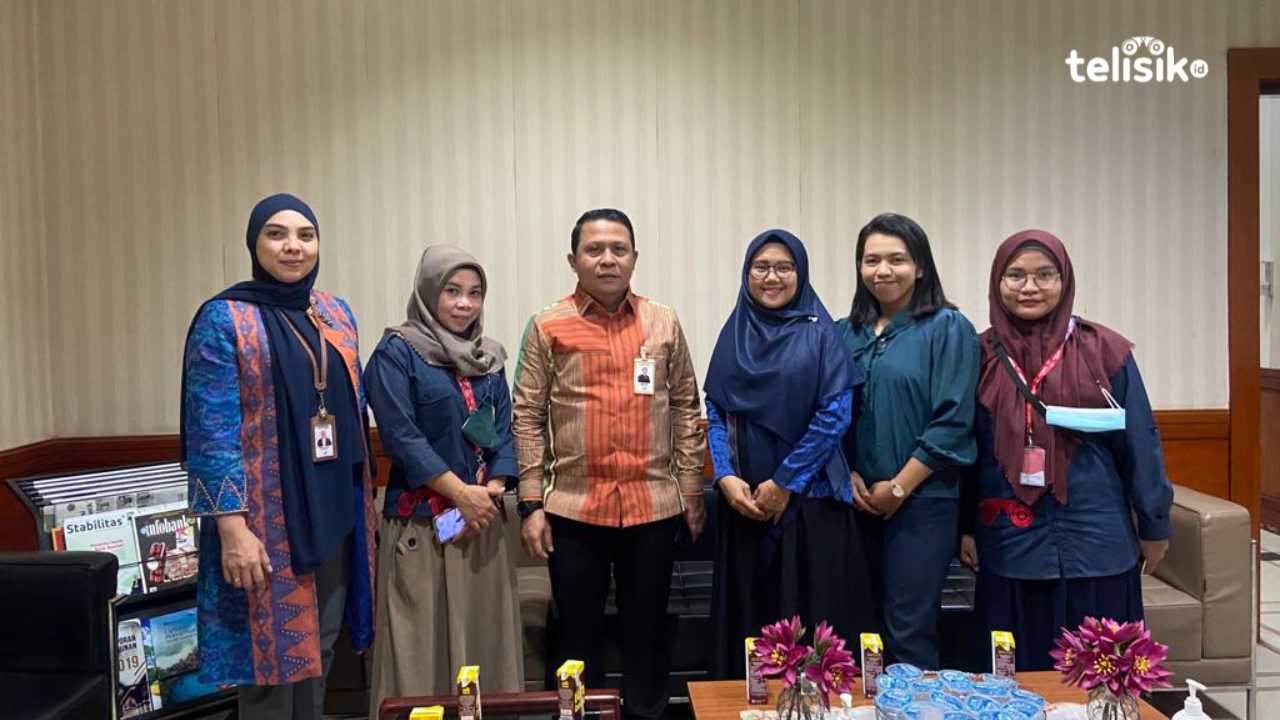 Kunjungan silaturahmi Telisik.id ke kantor Bank Sultra, Kamis, (10/11/2022). Foto: Adinda Septia Putri/Telisik