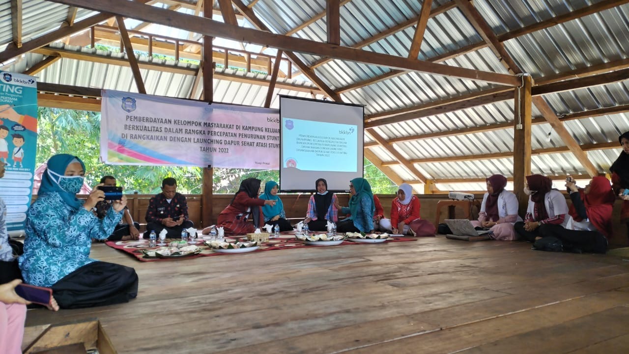 Suasana launching program Dapur Sehat Atasi Stunting (Dashat) oleh BKKBN Sulawesi Tenggara. Foto: Dok. BKKBN Sultra
