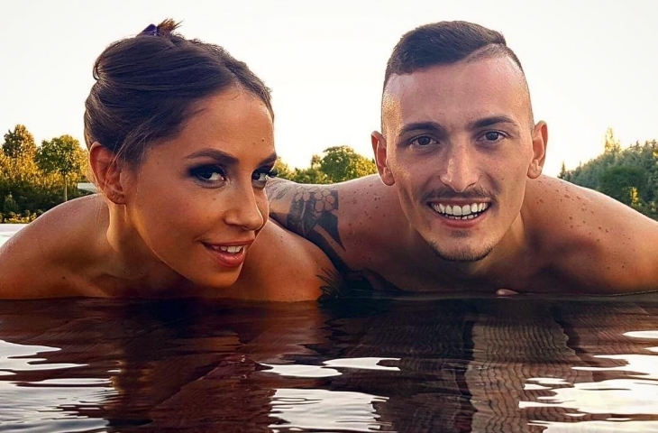 Davide Lovinella pesepakbola asal Italia ini bikin heboh lantaran keputusannya pensiun dini demi menjadi bintang film dewasa. Foto: Bolatimes.com