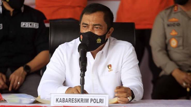 Kabareskrim Polri Komjen Pol Agus Andrianto ketika memimpin rapat di Mabes Polri. Foto: Tim Divisi Humas Polri